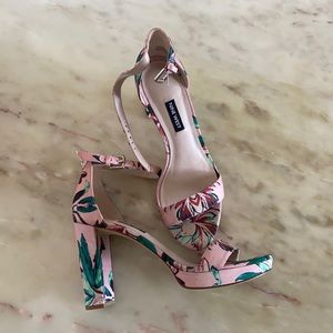 Nine West tropical heels